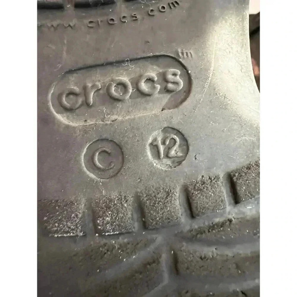 CROCS CLASSIC BLACK CHILDS SIZE 12 - Picture 6 of 6